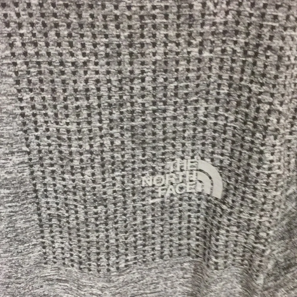 The North Face Mens Heather Gray Polo with Waffle Knit Accents M